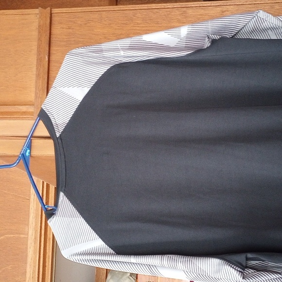 Colorado Avalanche long sleeve shirt - Picture 3 of 3